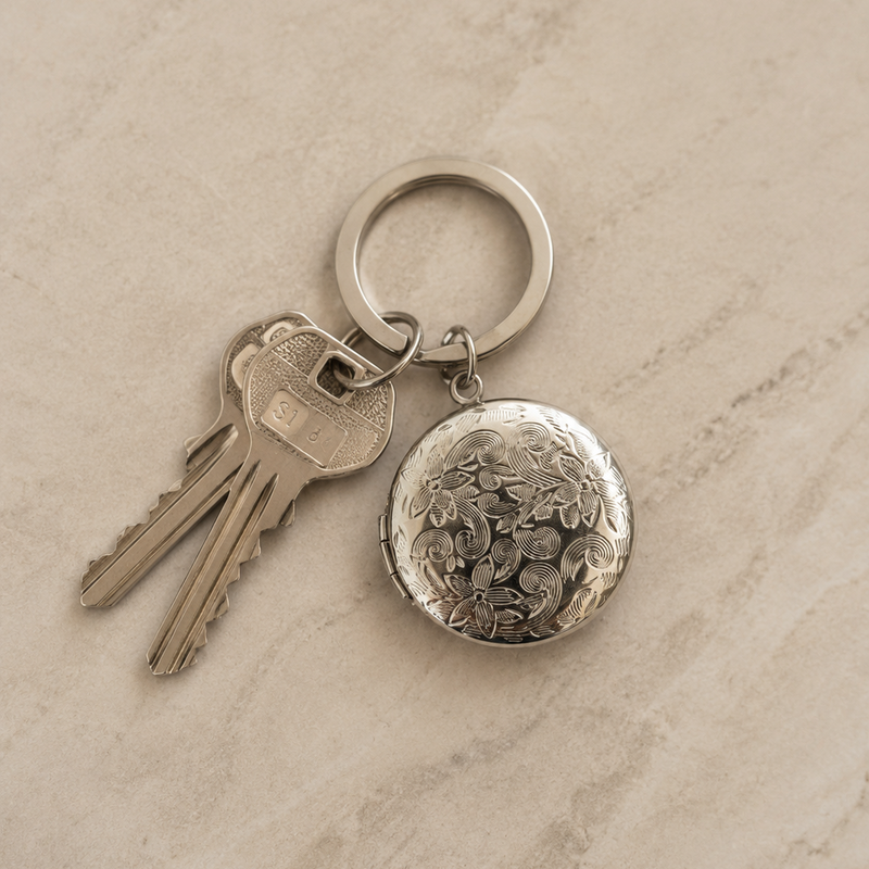 Llavero Relicario Vintage Plateado | Personalizable con Foto