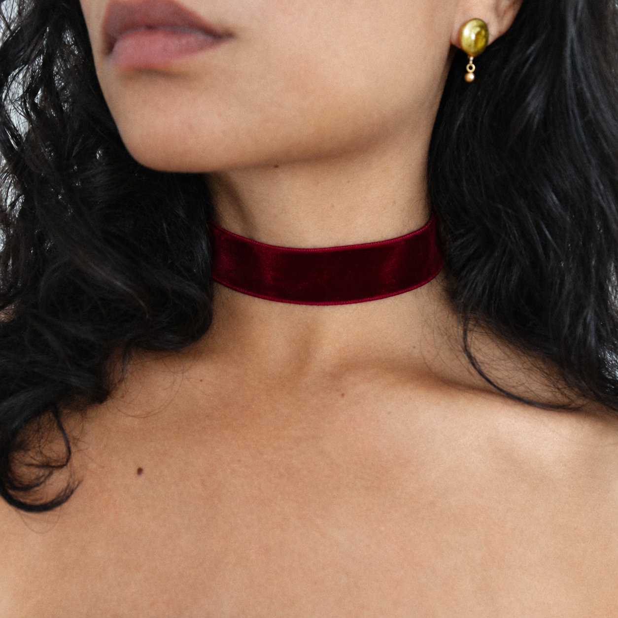 Set 2 Chokers terciopelo Burdeo y Encaje Negro