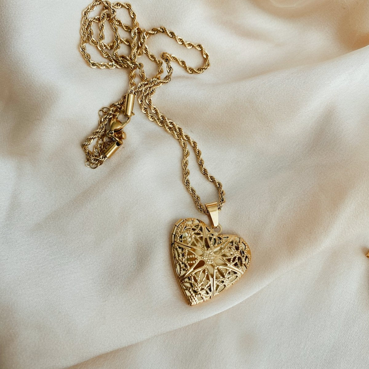 Collar con foto  Colgante Relicario Guardapelo Dorado Hope