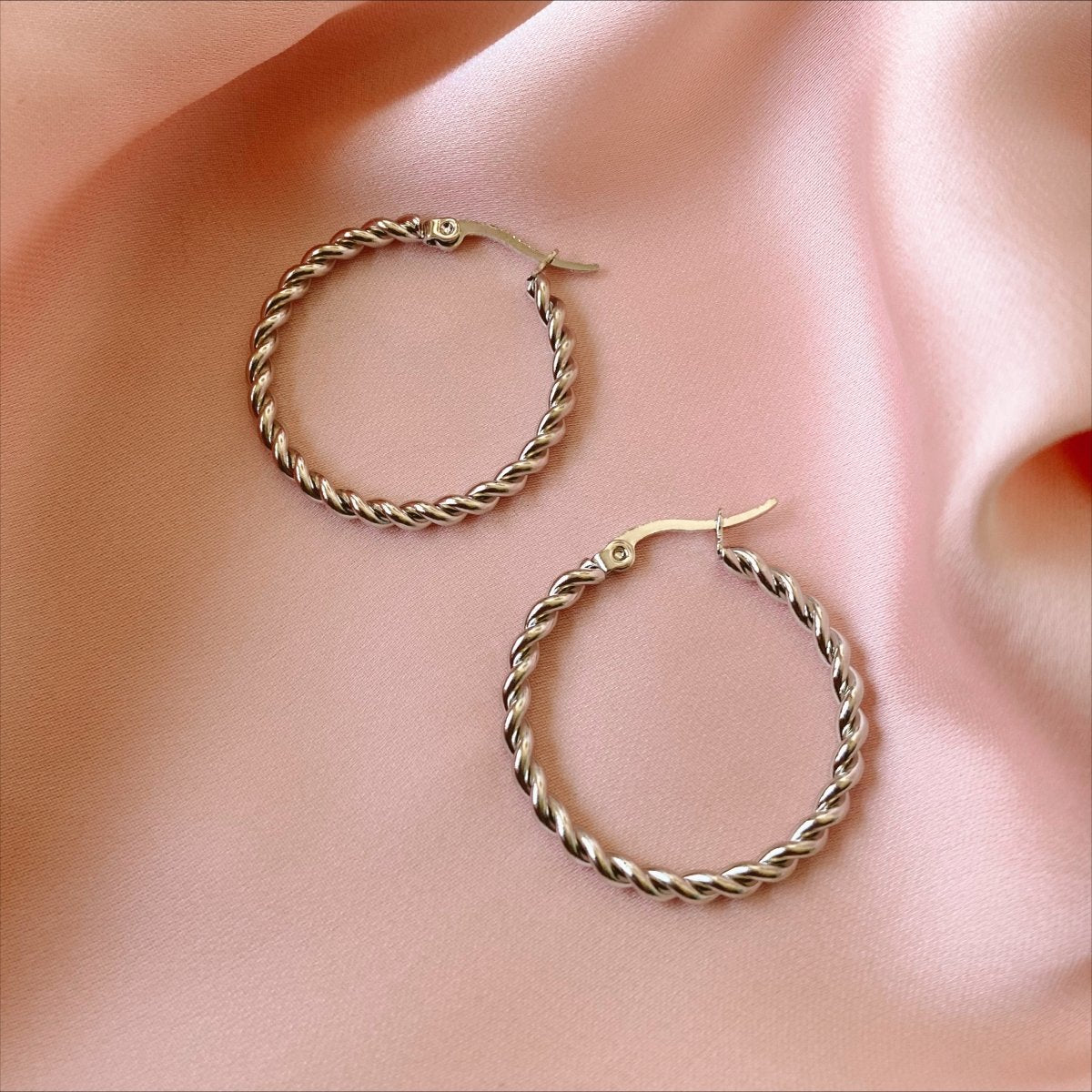 Aros Argolla Victoria Plateado - La Fábrica Store (8068298375446)