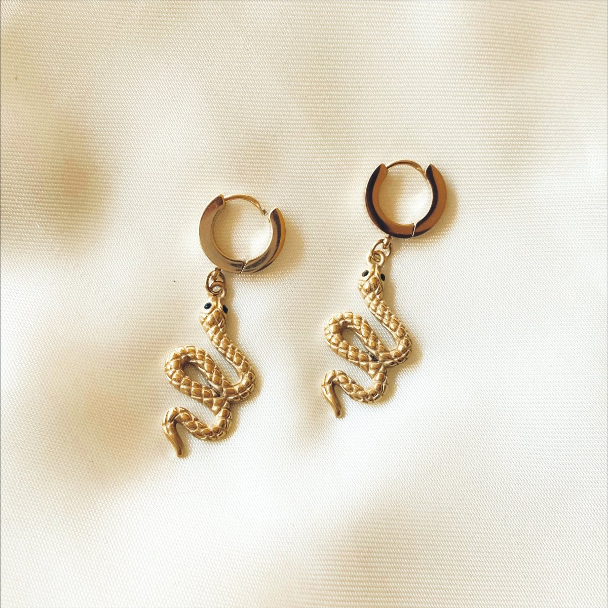 Aros Argollas Serpente Dorado - La Fábrica Store
