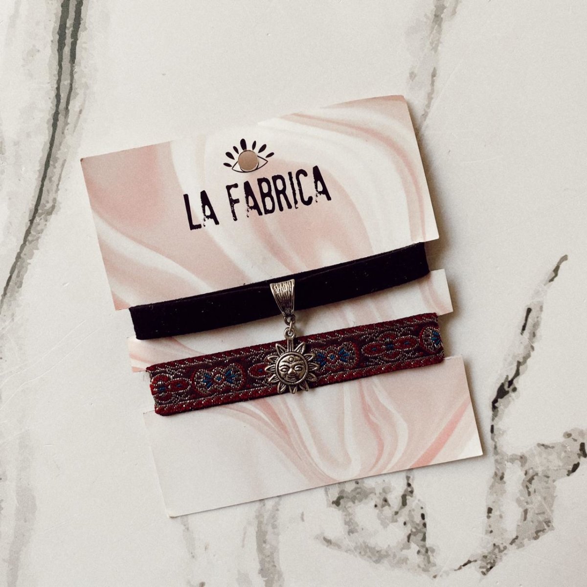 Set chokers hindu sol